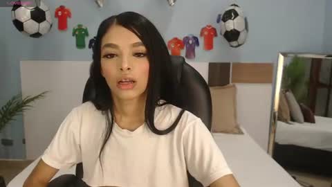 salome_veles online show from 07/08/26, 08:35