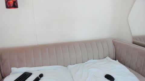 Snapshot of salome_velour chatting on 03/26/26, 12:55 Salome velour online show from 03/26/26, 12:55