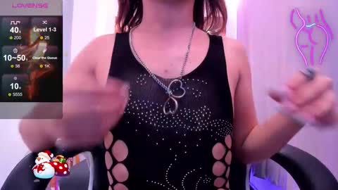 Snapshot of salomee_foxx_ chatting on 11/21/25, 08:18 Salome online show from 11/21/25, 08:18