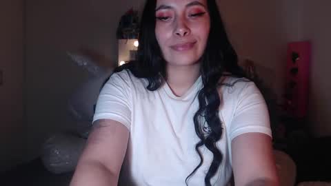 yenny online show from 12/21/24, 07:56