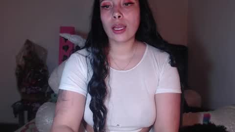 yenny online show from 01/19/25, 04:44