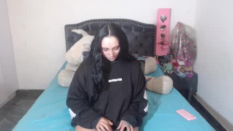 yenny online show from 10/05/25, 03:16