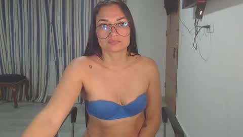 salome online show from 10/24/25, 11:12