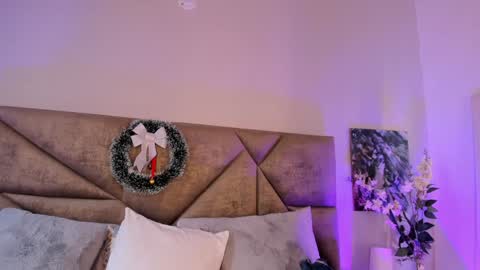 Salome online show from 12/27/24, 06:31