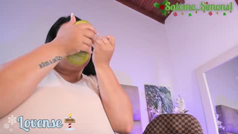 Salome online show from 12/31/24, 01:30