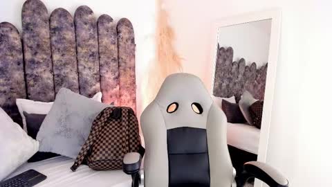 Salome online show from 09/23/25, 11:08