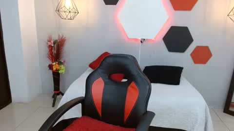 martina online show from 01/20/25, 07:15