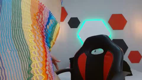 martina online show from 02/14/25, 04:15