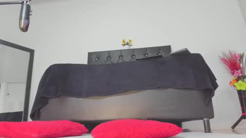 martina online show from 05/16/26, 12:29