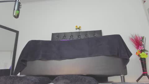 martina online show from 05/22/26, 02:19