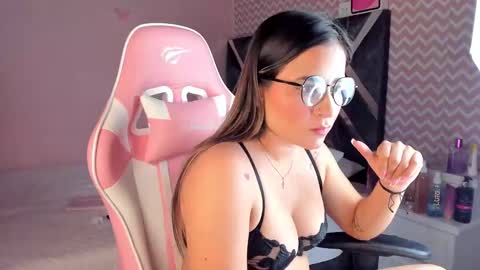 Snapshot of saloome_miller chatting on 01/13/25, 03:34 Salome online show from 01/13/25, 03:34
