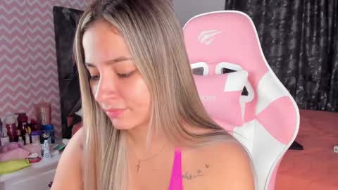 Snapshot of saloome_miller chatting on 02/05/25, 04:16 Salome online show from 02/05/25, 04:16