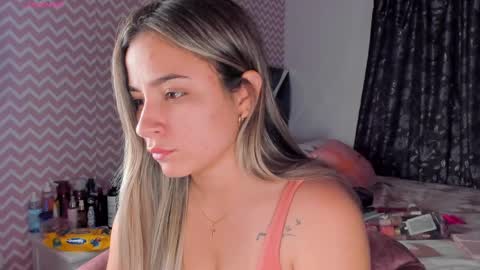 Snapshot of saloome_miller chatting on 02/13/25, 04:43 Salome online show from 02/13/25, 04:43