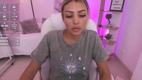 Snapshot of saloomee__ chatting on 02/11/25, 05:18 SALOME online show from 02/11/25, 05:18