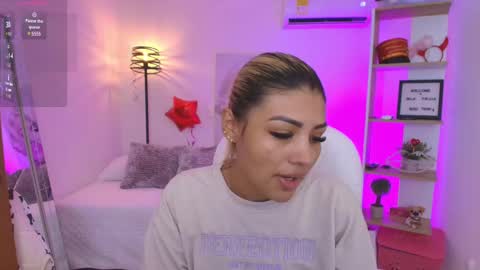 Snapshot of saloomee__ chatting on 03/06/25, 10:52 SALOME online show from 03/06/25, 10:52