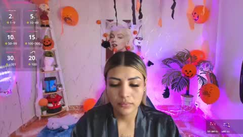 Snapshot of saloomee__ chatting on 10/21/25, 11:11 SALOME online show from 10/21/25, 11:11