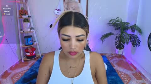 Snapshot of saloomee__ chatting on 01/07/26, 04:09 SALOME online show from 01/07/26, 04:09