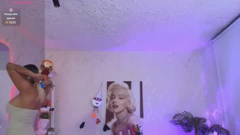 Snapshot of saloomee__ chatting on 02/03/26, 11:04 SALOME online show from 02/03/26, 11:04