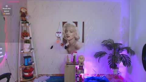 Snapshot of saloomee__ chatting on 02/19/26, 10:22 SALOME online show from 02/19/26, 10:22