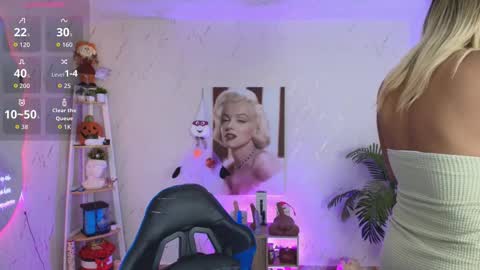 Snapshot of saloomee__ chatting on 03/16/26, 10:52 SALOME online show from 03/16/26, 10:52