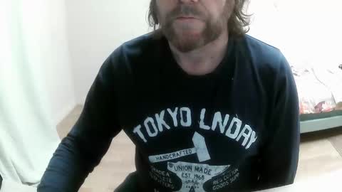 Saltimbanquier  Salt  ou  Banquier  online show from 01/07/25, 01:57