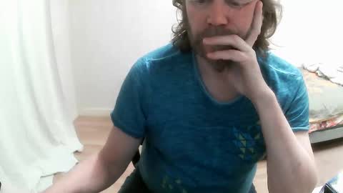 Saltimbanquier  Salt  ou  Banquier  online show from 02/14/25, 07:07