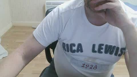 Saltimbanquier  Salt  ou  Banquier  online show from 10/22/25, 12:05