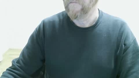 Snapshot of saltimbanquier chatting on 03/06/26, 02:35 Saltimbanquier Salt ou Banquier online show from 03/06/26, 02:35