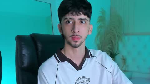 salvatore  online show from 09/18/25, 09:06