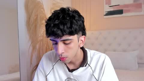 salvatore  online show from 10/02/25, 08:27