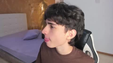 Snapshot of salvatore_monterey chatting on 03/08/26, 09:29 salvatore online show from 03/08/26, 09:29