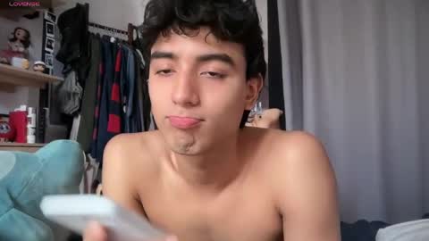 Snapshot of salvatore_montt chatting on 03/25/26, 07:09 salvatore_montt online show from 03/25/26, 07:09