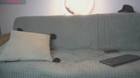 Snapshot of salvatoredamon7 chatting on 06/29/26, 10:54 Esteban online show from 06/29/26, 10:54