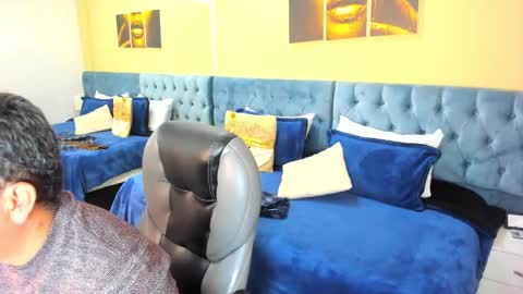 Sam and Molly online show from 12/01/24, 07:14