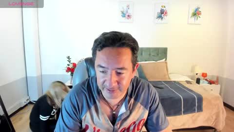 Sam and Molly online show from 02/02/25, 07:25