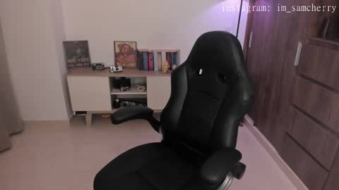 Snapshot of sam_cherry69 chatting on 02/16/26, 09:33 Samy cherry online show from 02/16/26, 09:33