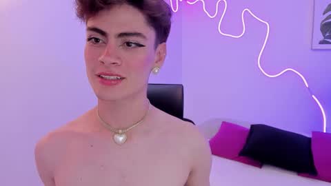 Sam Clark online show from 11/15/25, 02:31