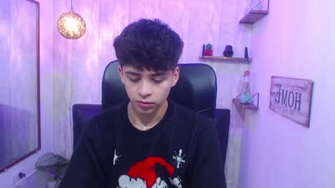 Snapshot of sam_daves chatting on 02/07/25, 01:01 Sam online show from 02/07/25, 01:01