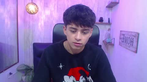 Snapshot of sam_daves chatting on 02/07/25, 04:03 Sam online show from 02/07/25, 04:03