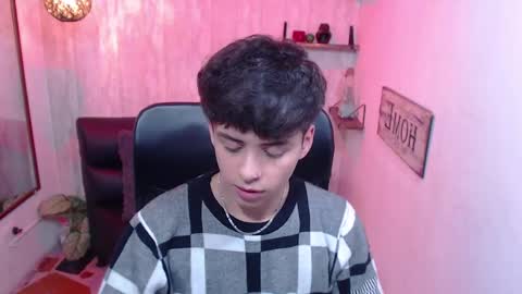 Snapshot of sam_daves chatting on 02/17/25, 12:59 Sam online show from 02/17/25, 12:59