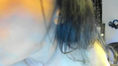 Snapshot of sam_diva chatting on 02/06/25, 05:09 SAM online show from 02/06/25, 05:09