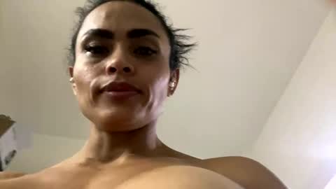 Snapshot of sam_diva chatting on 02/28/25, 04:10 SAM online show from 02/28/25, 04:10