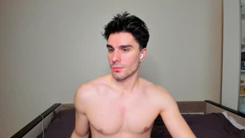 Snapshot of sam_huston18 chatting on 03/18/26, 10:13 BACK IN 2 WEEKS online show from 03/18/26, 10:13