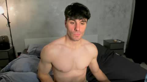 Snapshot of sam_huston18 chatting on 08/02/26, 06:50 BACK IN 2 WEEKS online show from 08/02/26, 06:50