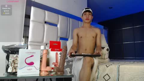 Snapshot of sam_katt chatting on 04/22/26, 09:38 Sam katt online show from 04/22/26, 09:38