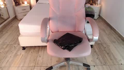 SAM MANSON online show from 01/25/25, 12:05