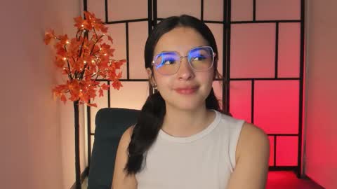 Snapshot of sam_pay chatting on 11/19/25, 01:00 Sam online show from 11/19/25, 01:00