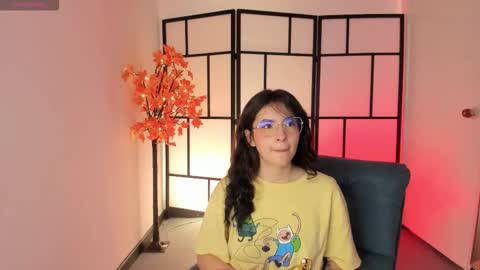 Snapshot of sam_pay chatting on 11/24/25, 12:16 Sam online show from 11/24/25, 12:16