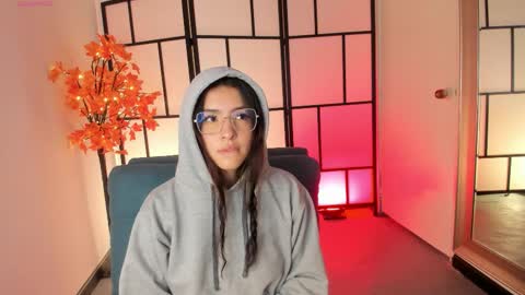 Snapshot of sam_pay chatting on 12/22/25, 12:24 Sam online show from 12/22/25, 12:24