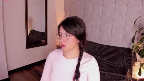 Snapshot of sam_pay chatting on 03/31/26, 12:16 Sam online show from 03/31/26, 12:16